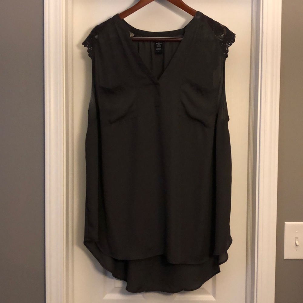 Dark Gray Torrid Top Size 3